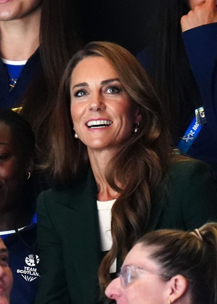 Kate Middleton reaparece con sus tres hijos y el príncipe Guillermo en Escocia para los Juegos de la Commonwealth 2026.