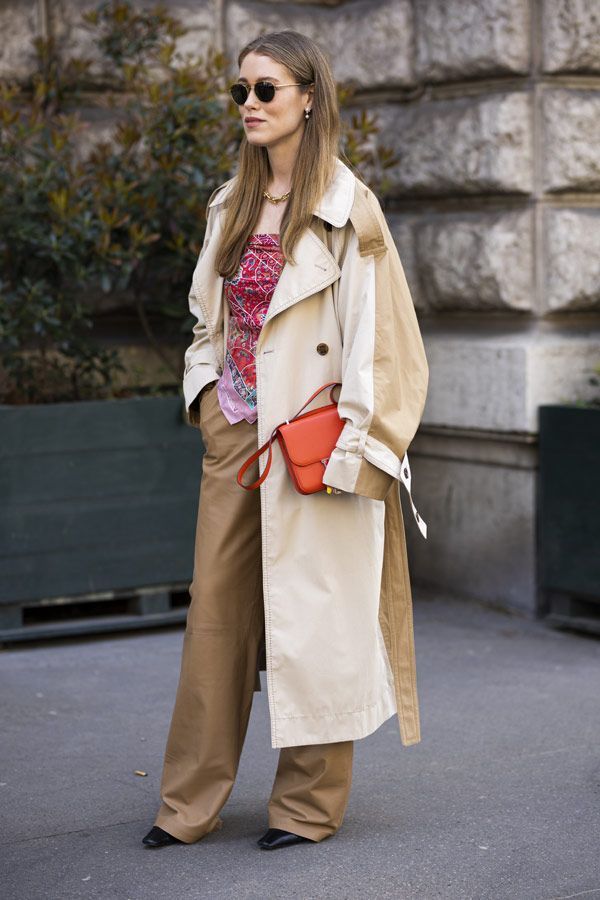 Looks con gabardina para octubre