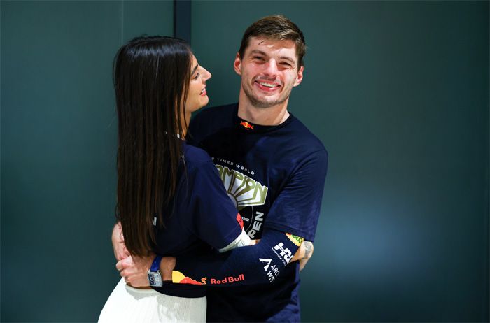 Max Verstappen y Kelly Piquet, tan enamorados como siempre