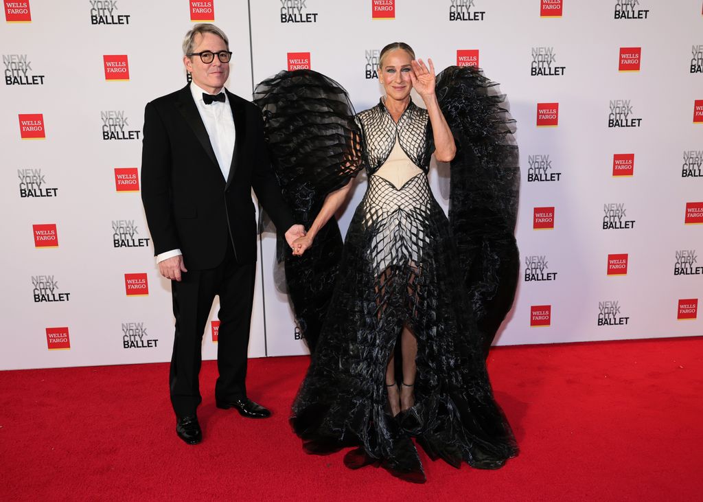 Sarah Jessica Parker fue acompañada por su esposo Matthew Broderick.