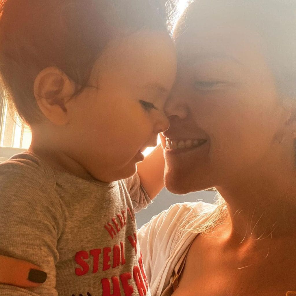 fernanda castillo y su hijo liam