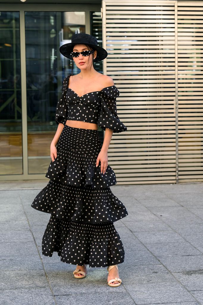 La consultora de moda Korlan Madi con el look completo el pasado marzo