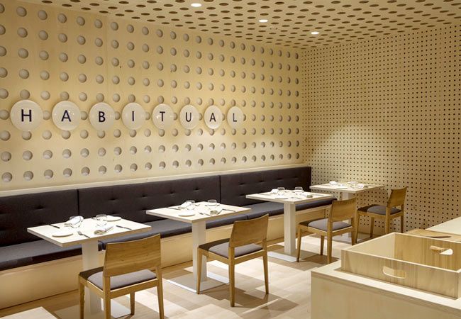 Comedor de 'Habitual', el nuevo restaurante de Ricard Camarena.
