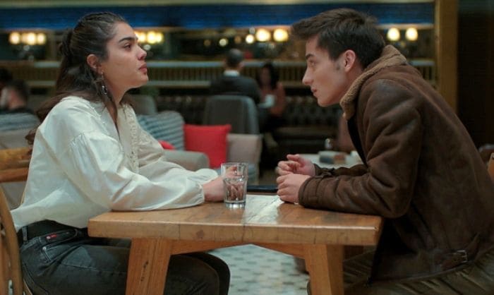 Süsen y Sarp están cada vez más cerca en 'Hermanos'