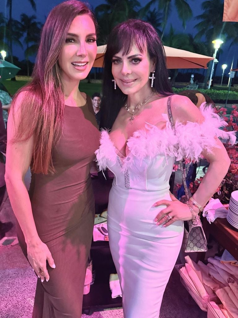 Elizabeth Gutiérrez y Maribel Guardia protagonizan un inesperado encuentro.