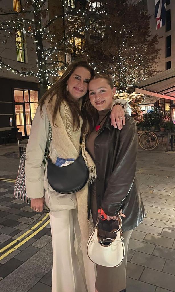brooke shields hijas