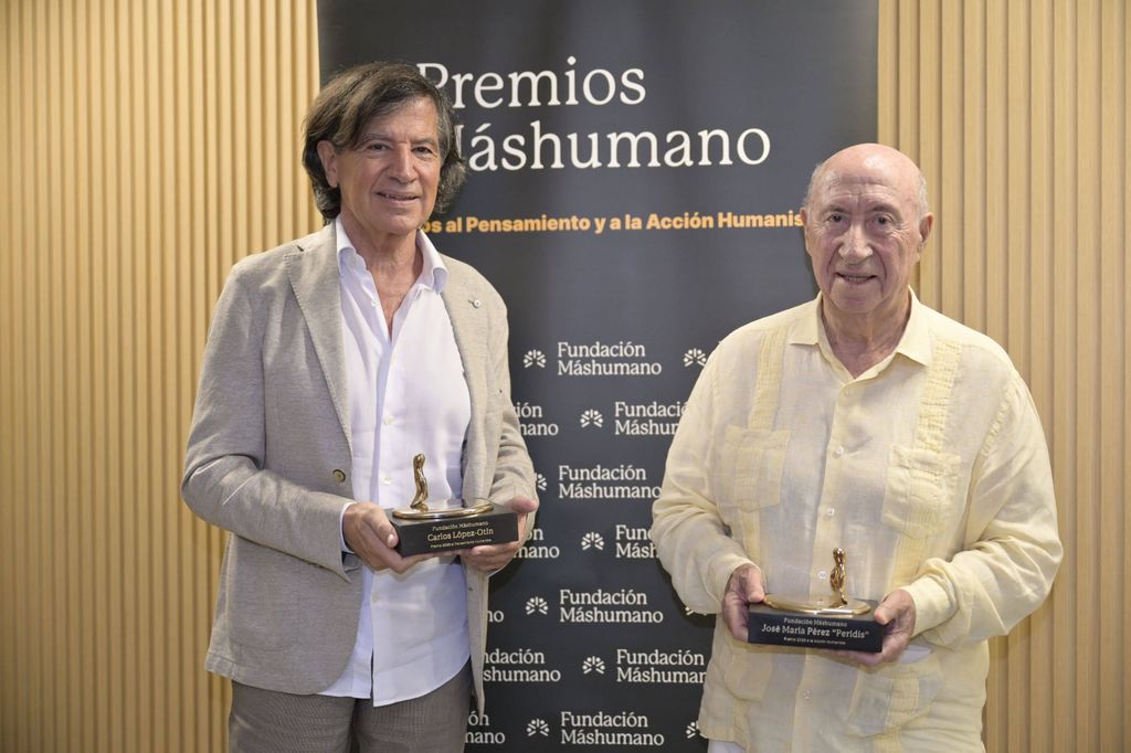 Carlos López-Otín y Peridis, premiados al Pensamiento y Acción Humanista en la V edición de los Premios Máshumano 