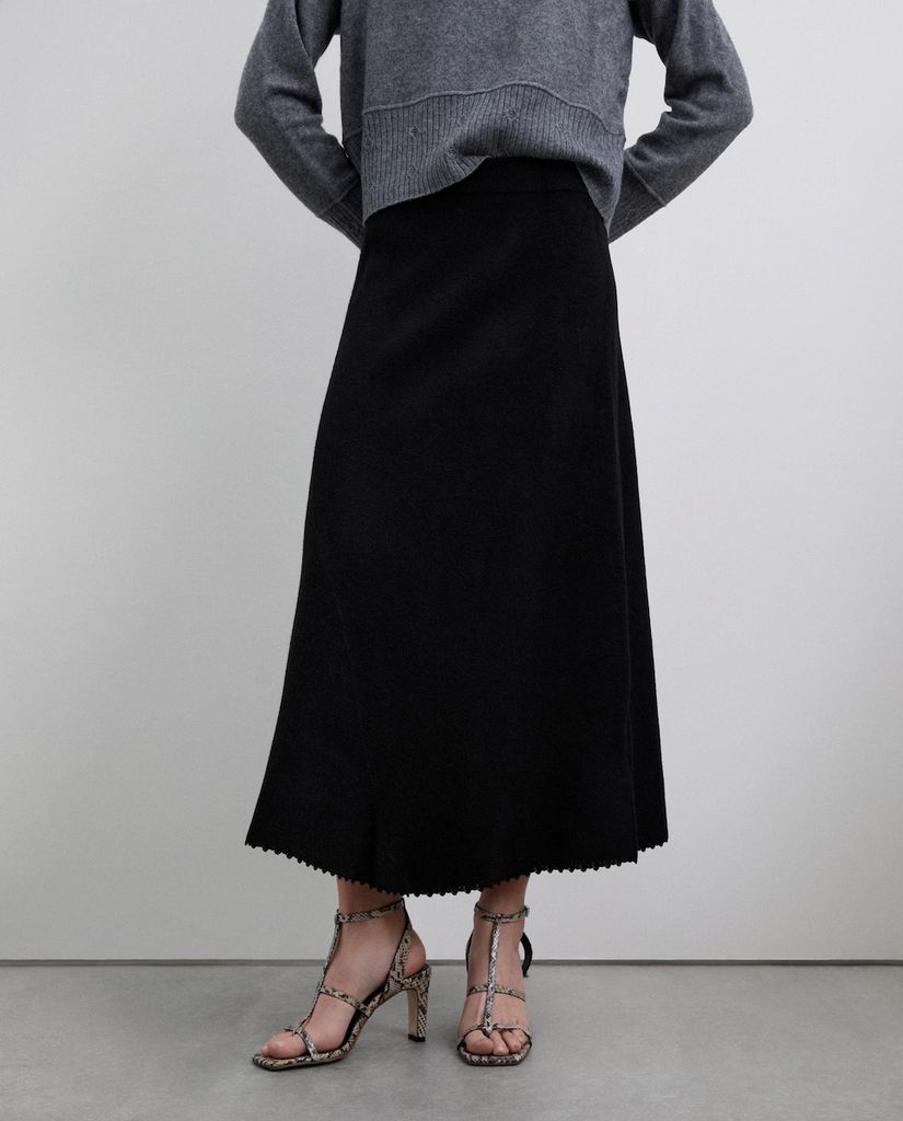 Falda midi de Scalpers (29,99 euros)