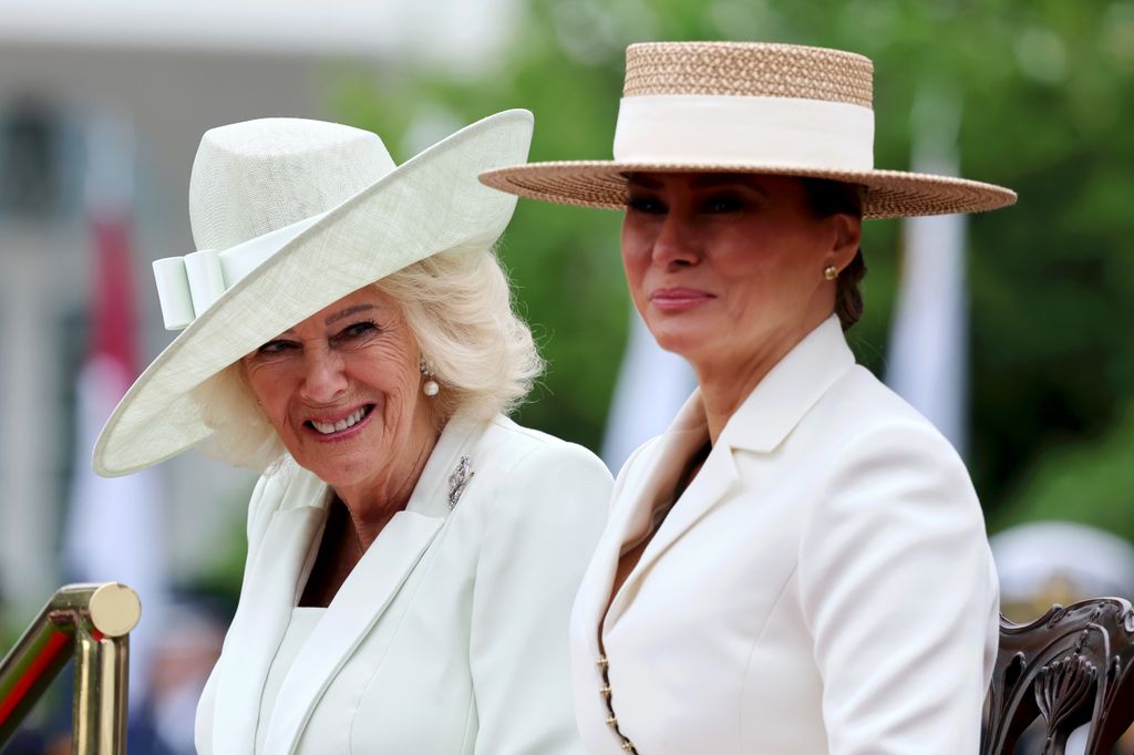 La reina Camilla junto a Melania Trump