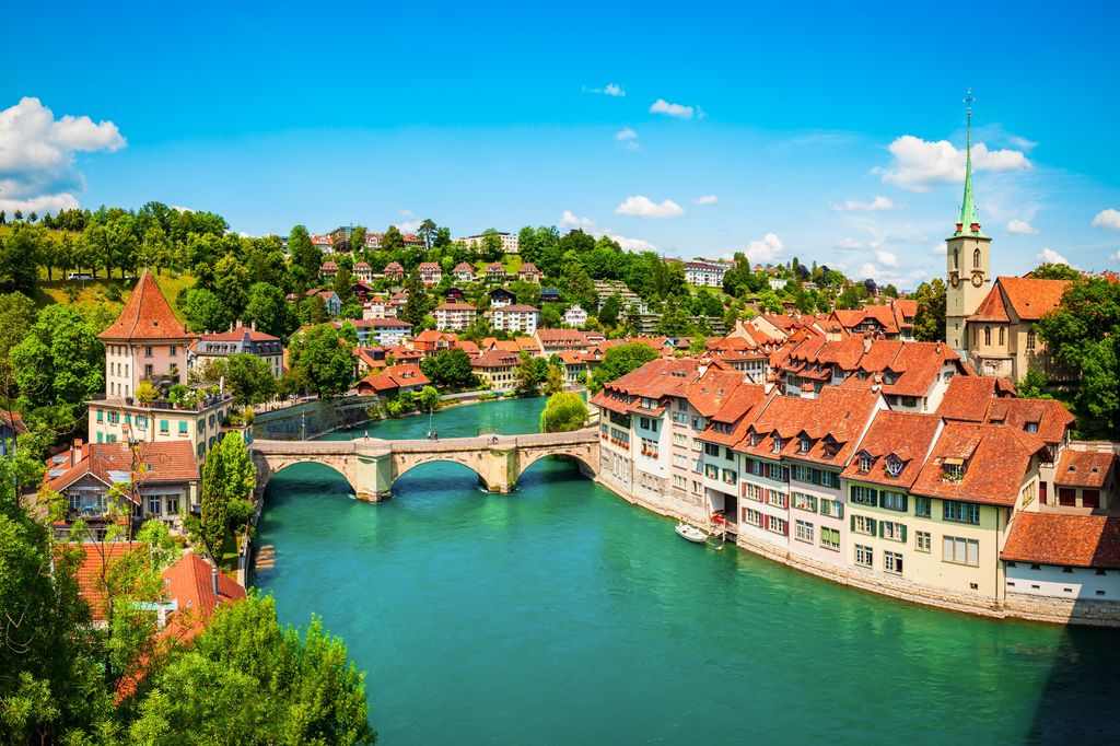 Panorámica de la bella ciudad suiza de Berna