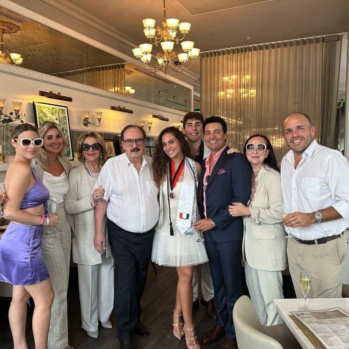Chayanne y su familia