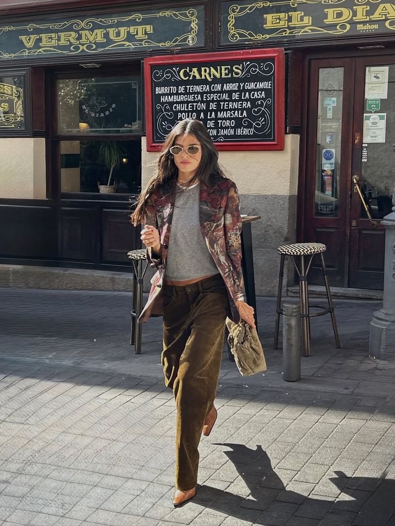 Look botín marrón de @claramuniz