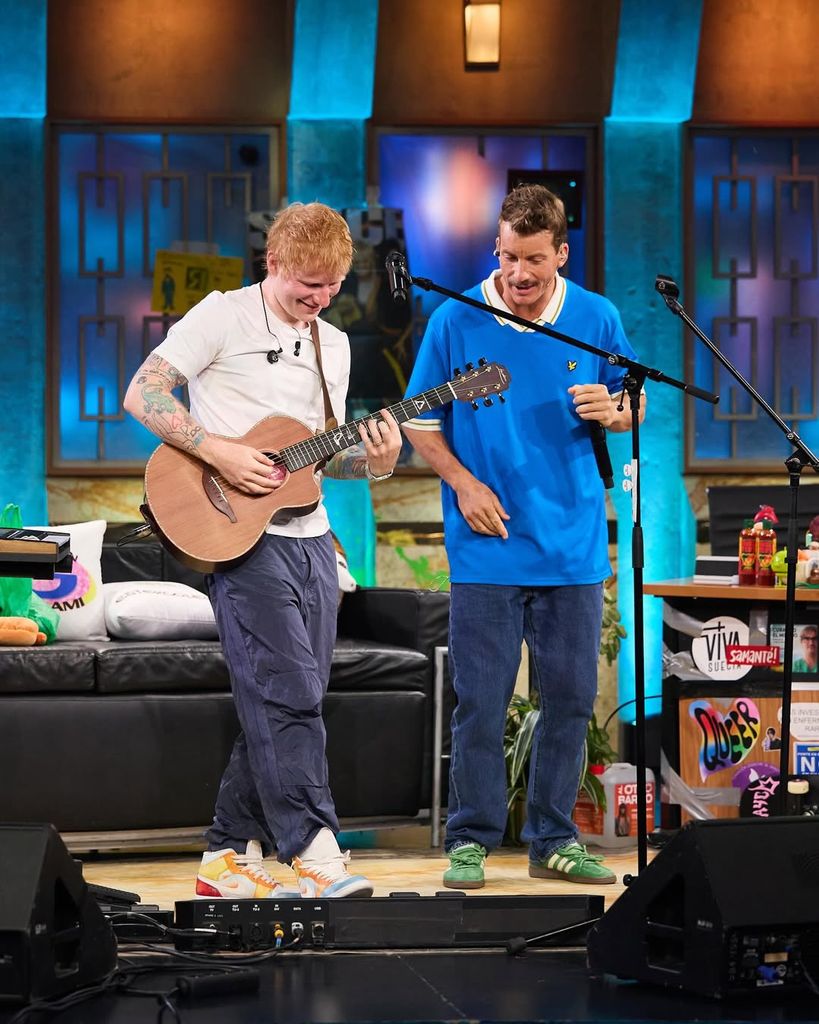 Ed Sheeran se marca un rap con Grisón en 'La Revuelta' y deja al público alucinado