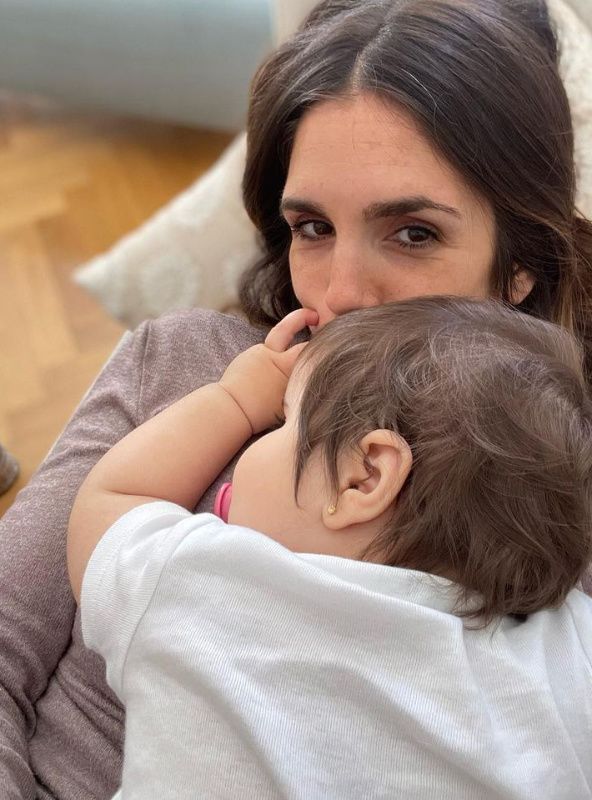 Elena Furiase y su hija Nala