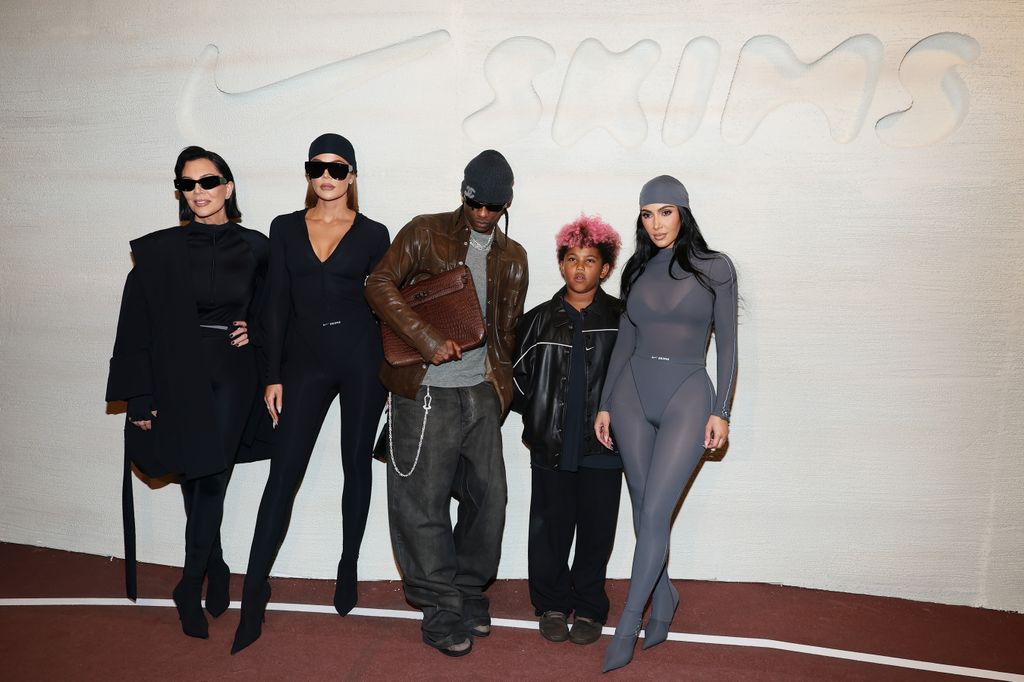 Travis y su reencuentro con las Kardashian.