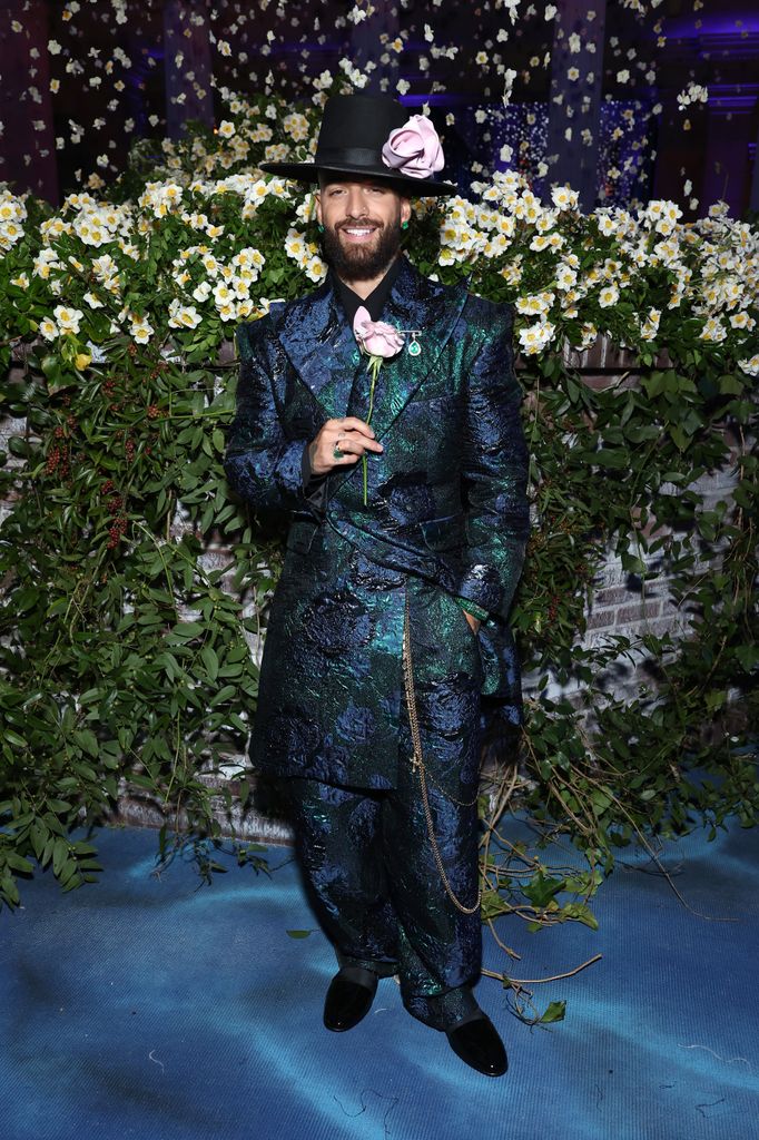 Maluma destacó entre los latinos que asistieron a la gala más importante en la industria de la moda