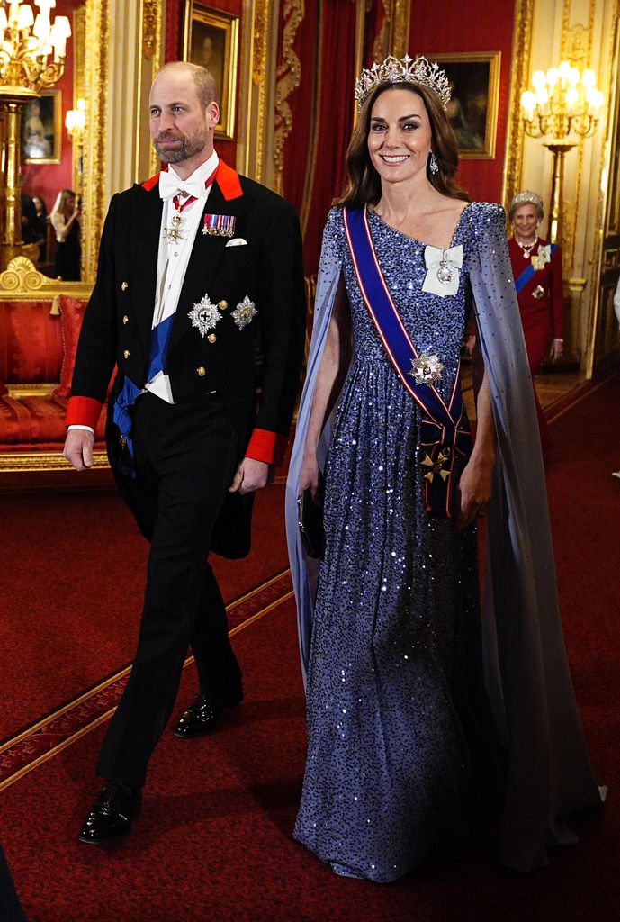 Kate Middleton, princesa de Gales, con look de gala, 2025.