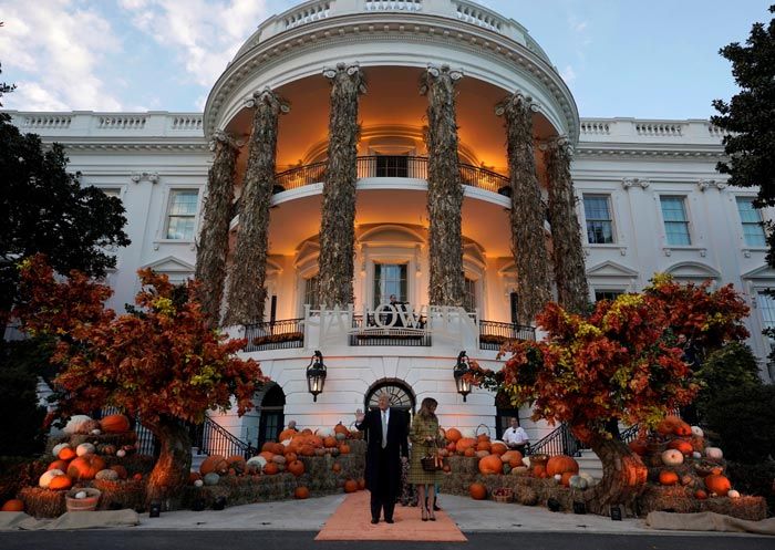 Donald y Melania Trump abren las puertas de la Casa Blanca para el ...