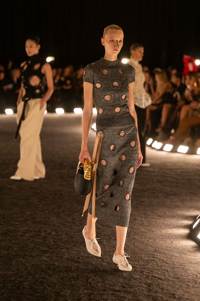 Schiaparelli primavera verano 2026