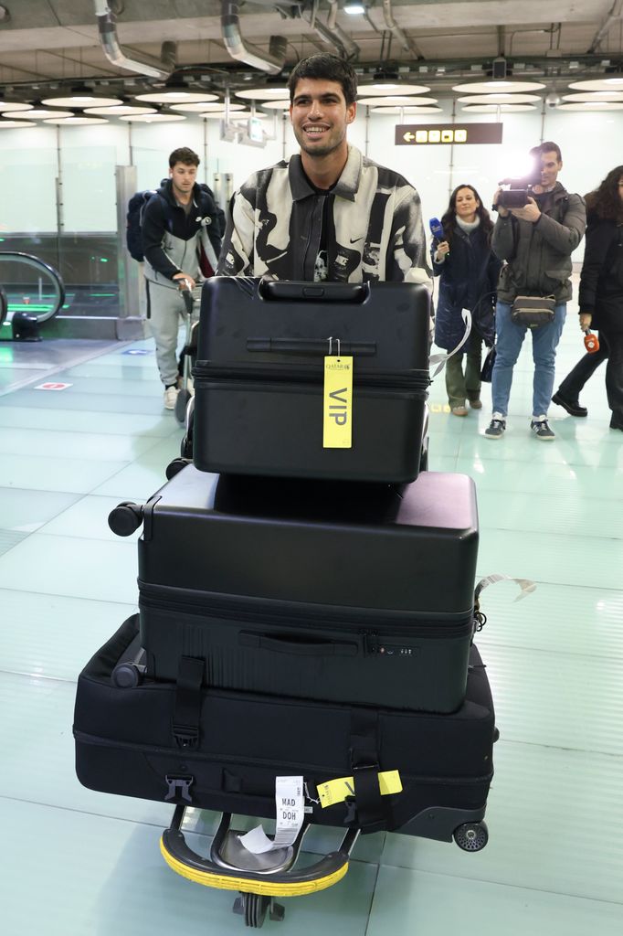 Nuestro gran campeón, con sus maletas