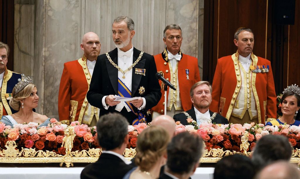 Letizia y Máxima HO4161