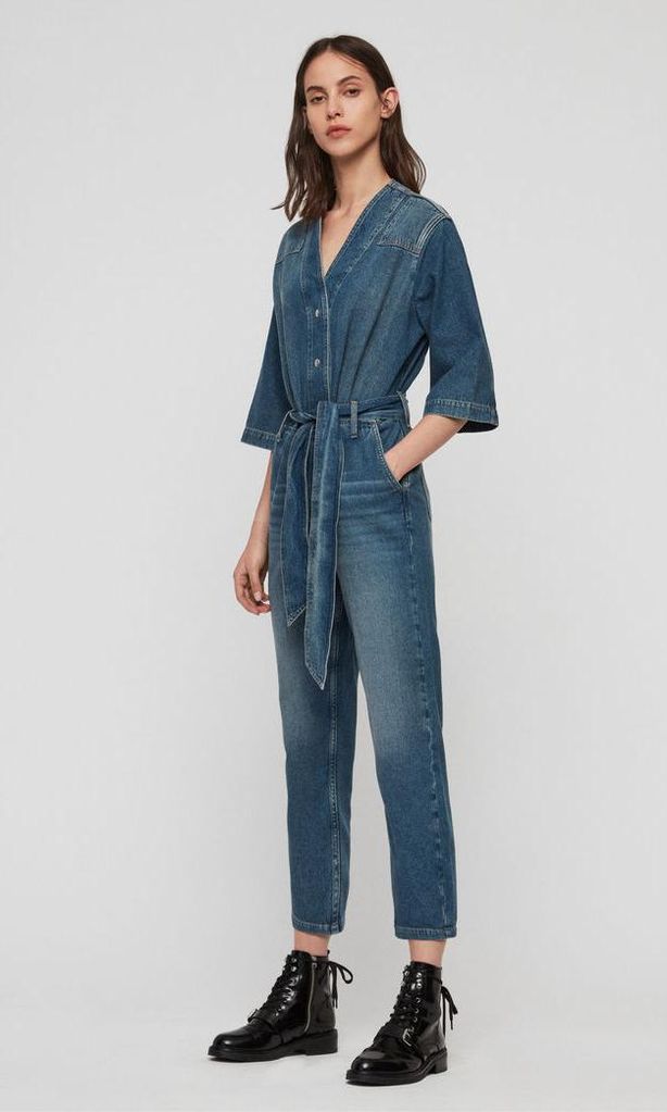 d jate conquistar por un denim jumpsuit como las famosas