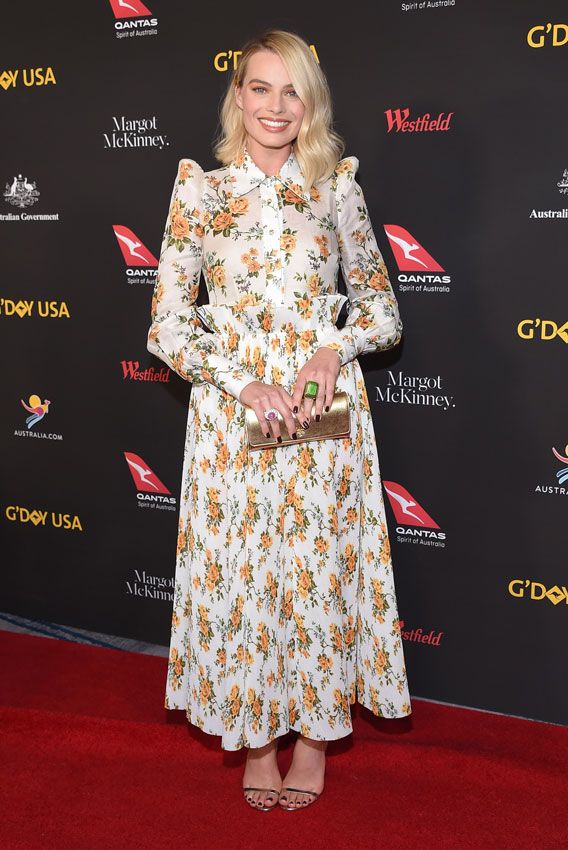 margot_robbie_vestido_flores