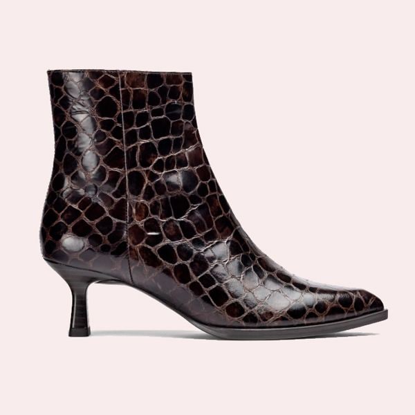 Botín con tacón estrecho Unisa