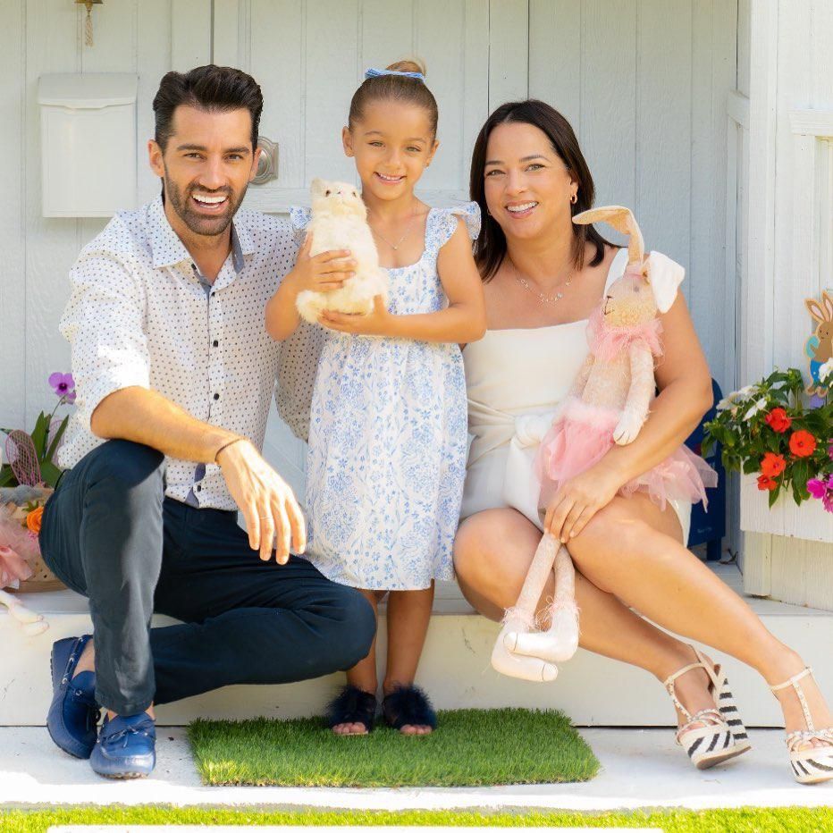 Adamari López y su familia
