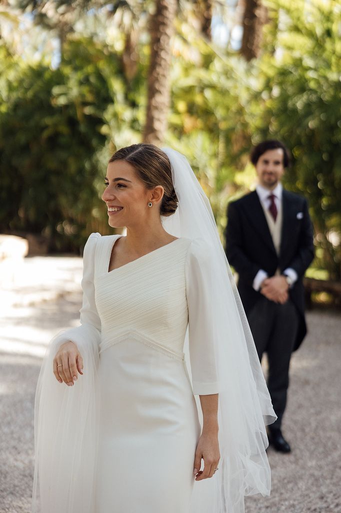 El vestido de novia de Lucía, de Clara Brea