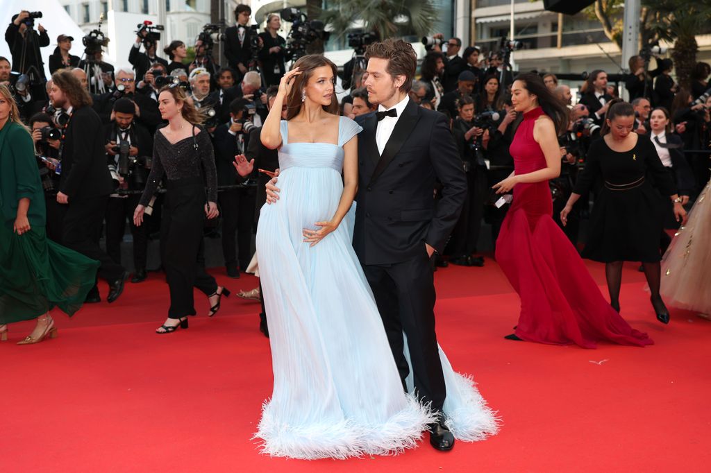 Barbara Palvin y Dylan Sprouse 