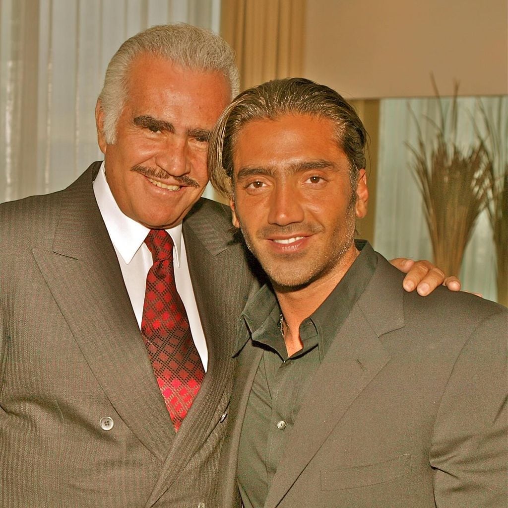 Alejandro Fernández y don Vicente Fernández