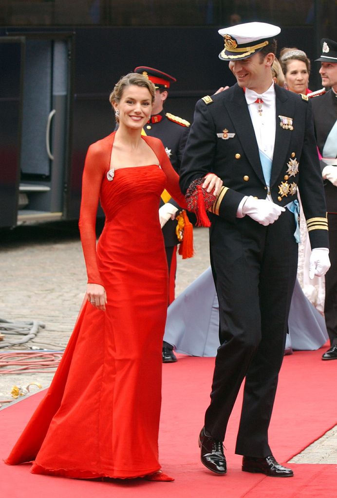 El príncipe Felipe y doña Letizia en la boda de Federico y Mary de Dinamarca en la Catedral de Copenhague, el 14 de mayo de 2004