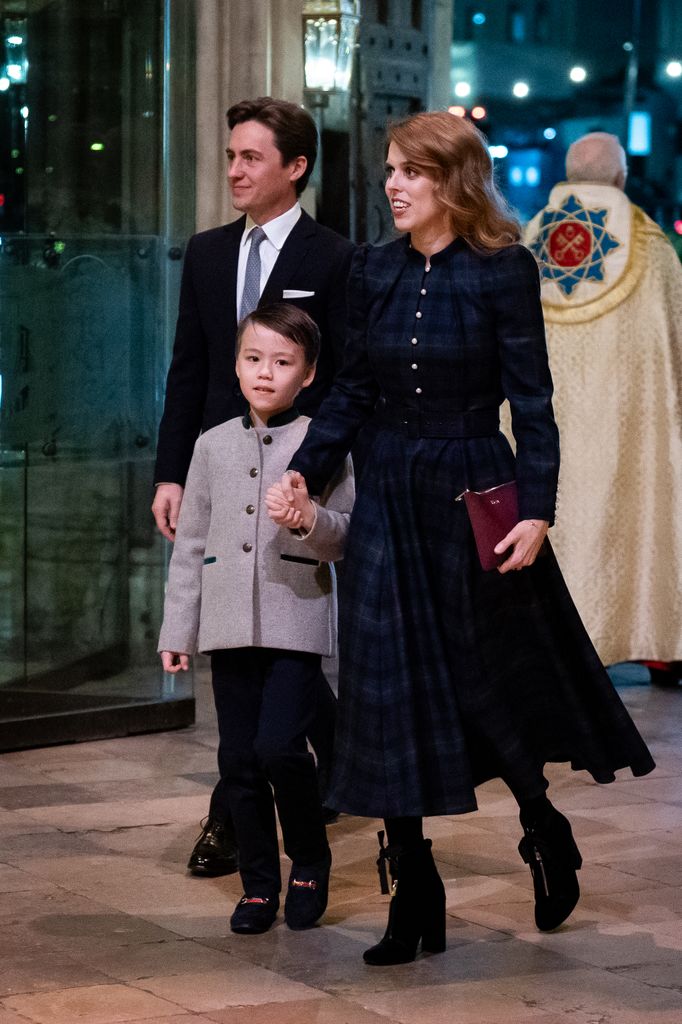La princesa Beatriz y su marido, Edoardo Mapelli Mozzi, con el pequeño Christopher en una imagen de archivo