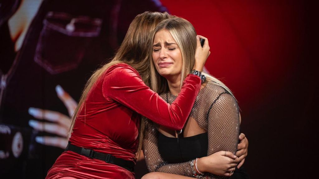 Laura de Gran Hermano llorando por su despedida del programa