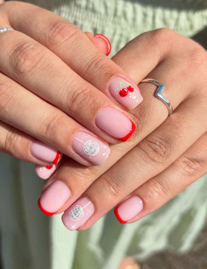  Manicura inspirada en ibiza