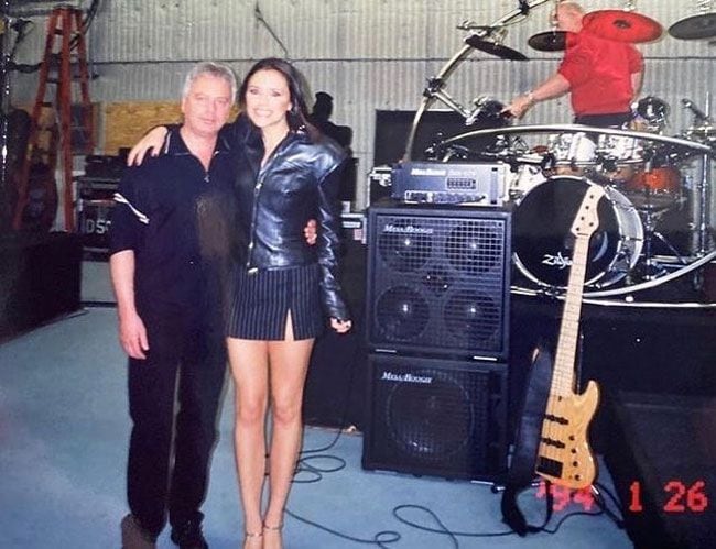 Victoria Beckham con su padre