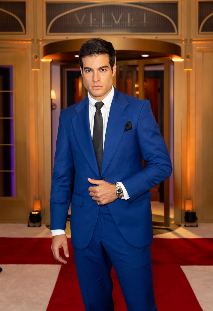 Danilo Carreraa da vida a Carlos, el antagonista de esta historia