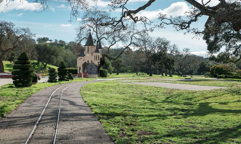 Neverland a la venta: el rancho de Michael Jackson