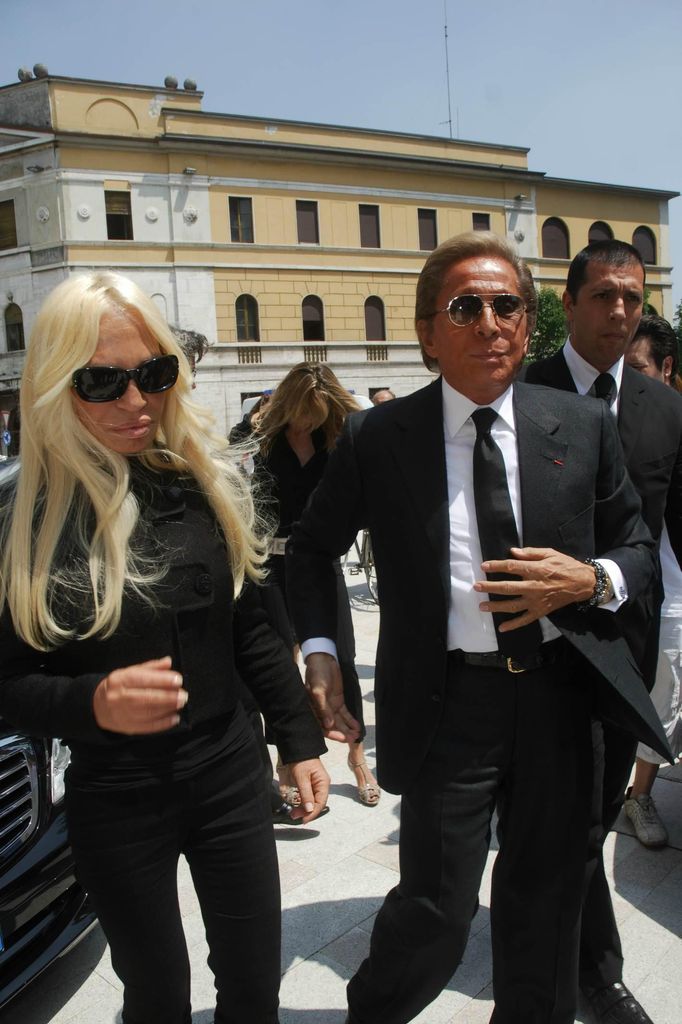 Donatella Versace compartió unas sentidas palabras por el fallecimiento de Valentino.