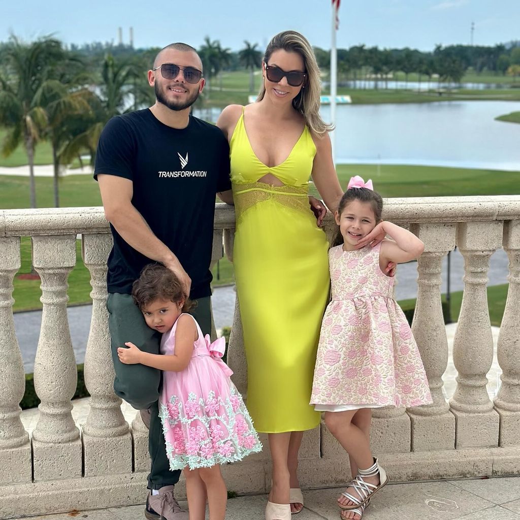 Ximena compartió esta foto junto a sus tres hijos, quienes son su mayor motor en la vida.