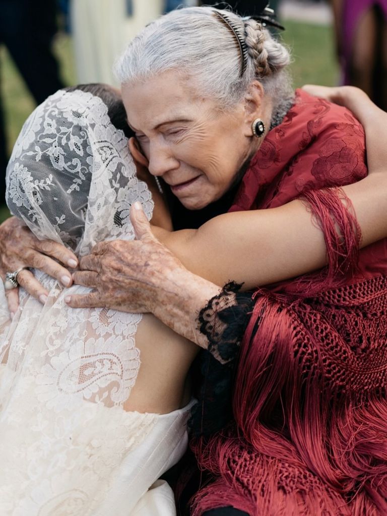 Ale recordó este momento juntas el día de su boda.