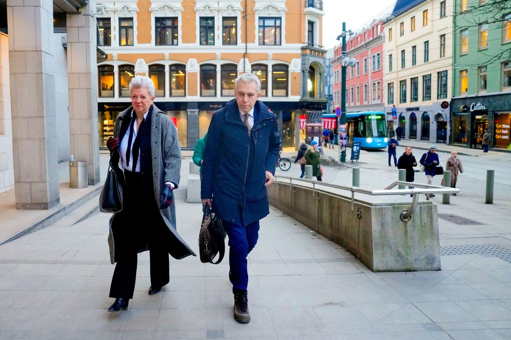 Ellen Holager Andenaes y Petar Sekulic son los abogados que defienden a Marius Borg, ambos pertenecen a la élite legal noruega