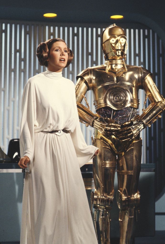 La actriz Carrie Fisher en una escena de Star Wars interpretando a la princesa Leia