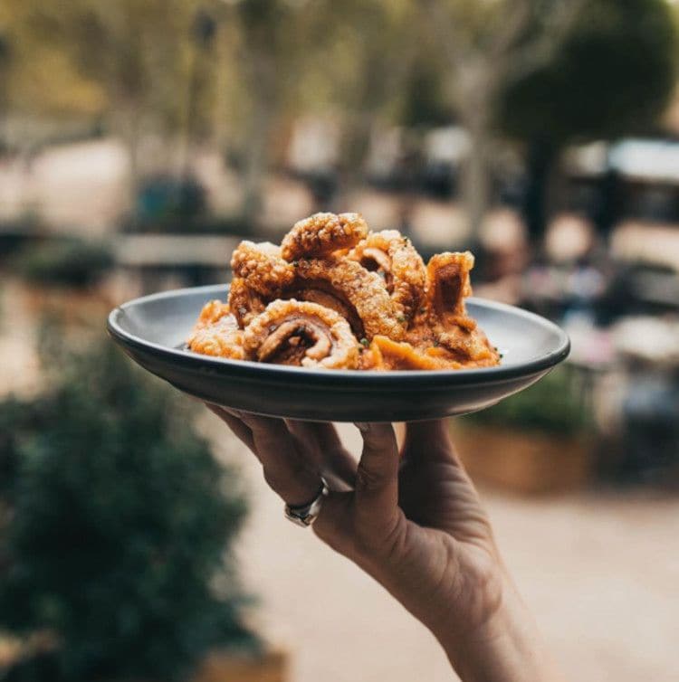 Los torreznos de La Taberna de Triciclo