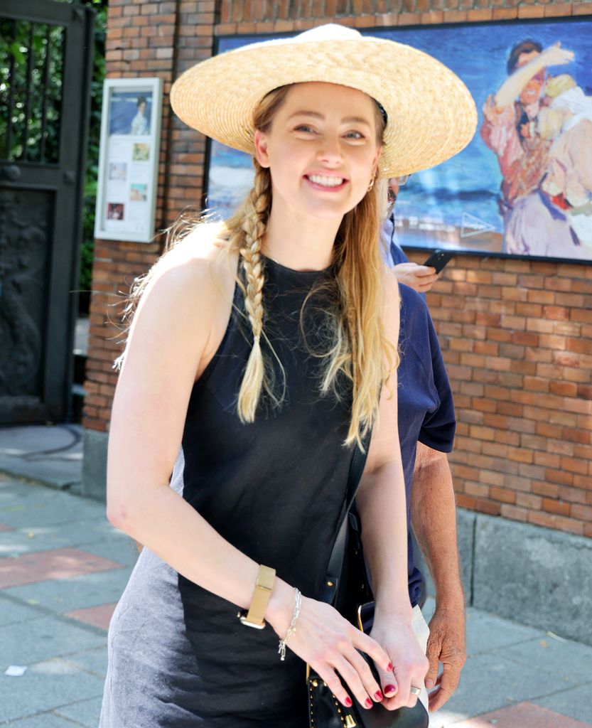 La actriz Amber Heard saliendo del Museo Sorolla, a 11 de mayo de 2023, en Madrid