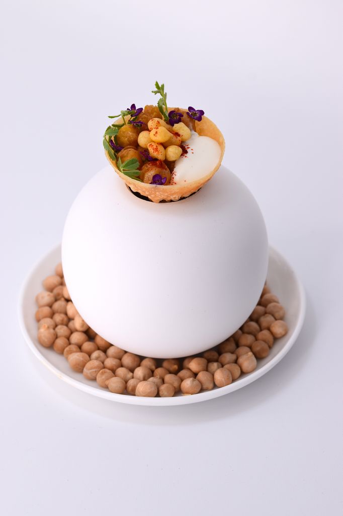 Tapa presetada por el restaurante extremeño Atrio