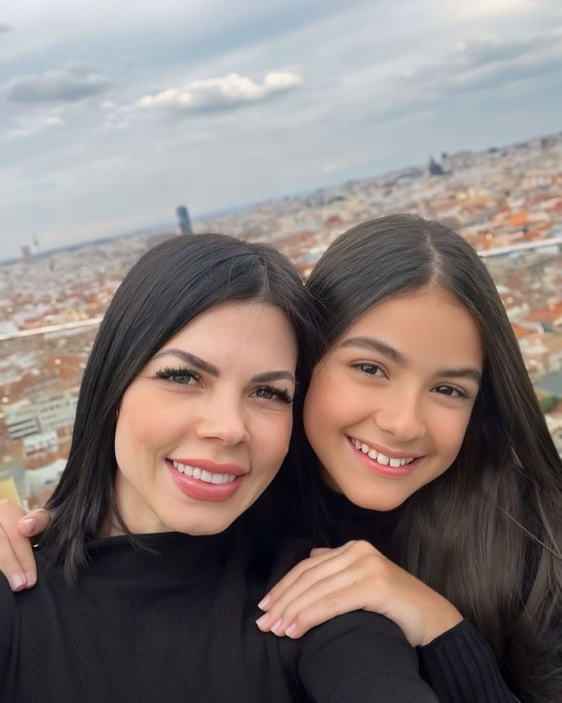 La hija de Yorgelis Delgado fue rescatada tras el derrumbe