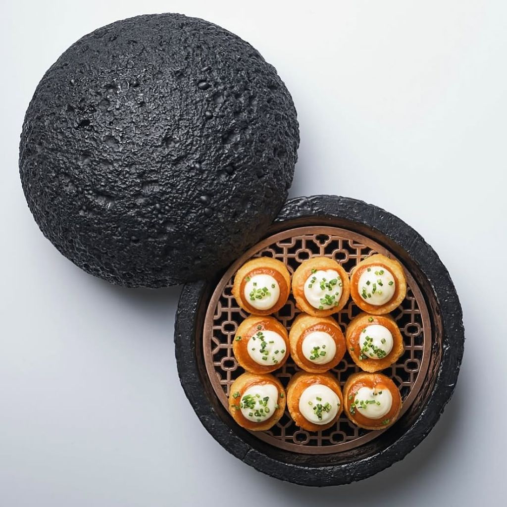 Las patatas bravas son una de las especialidades de Cambio de tercio, que  tiene varias sedes en Londres.