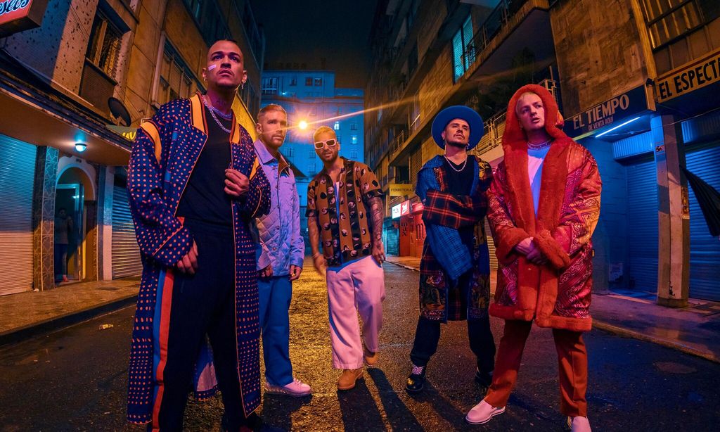 Piso 21 and Maluma new single \'Más de la Una\'